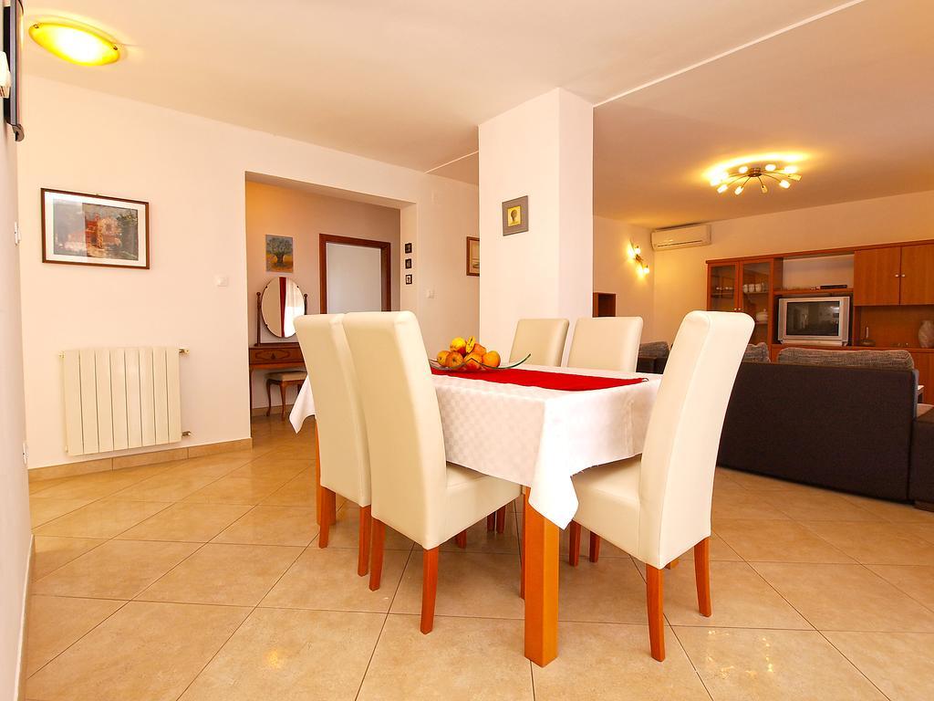 Apartments Munida 734 Medulin Buitenkant foto