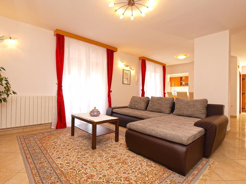 Apartments Munida 734 Medulin Buitenkant foto
