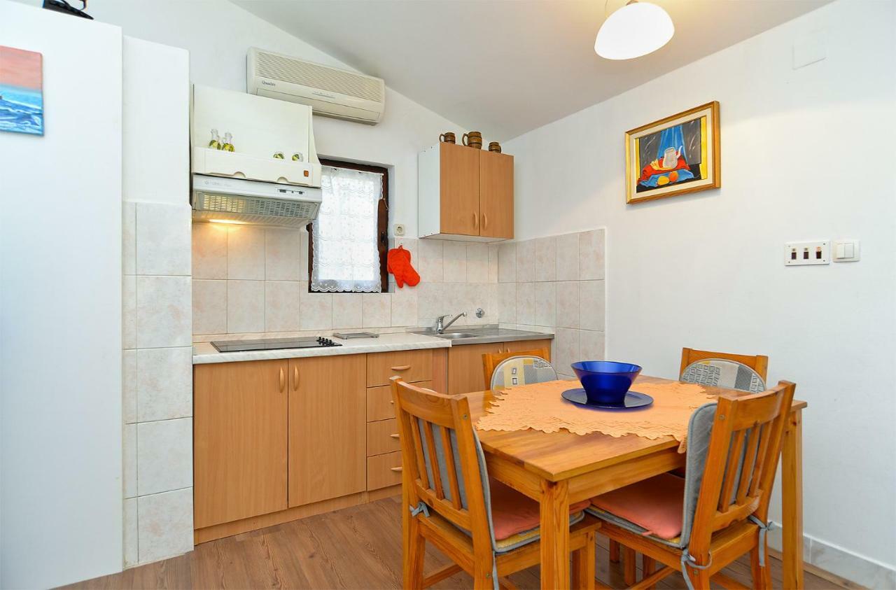 Apartments Munida 734 Medulin Buitenkant foto